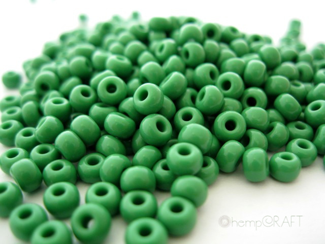 Green Seed Beads, 6/0 -